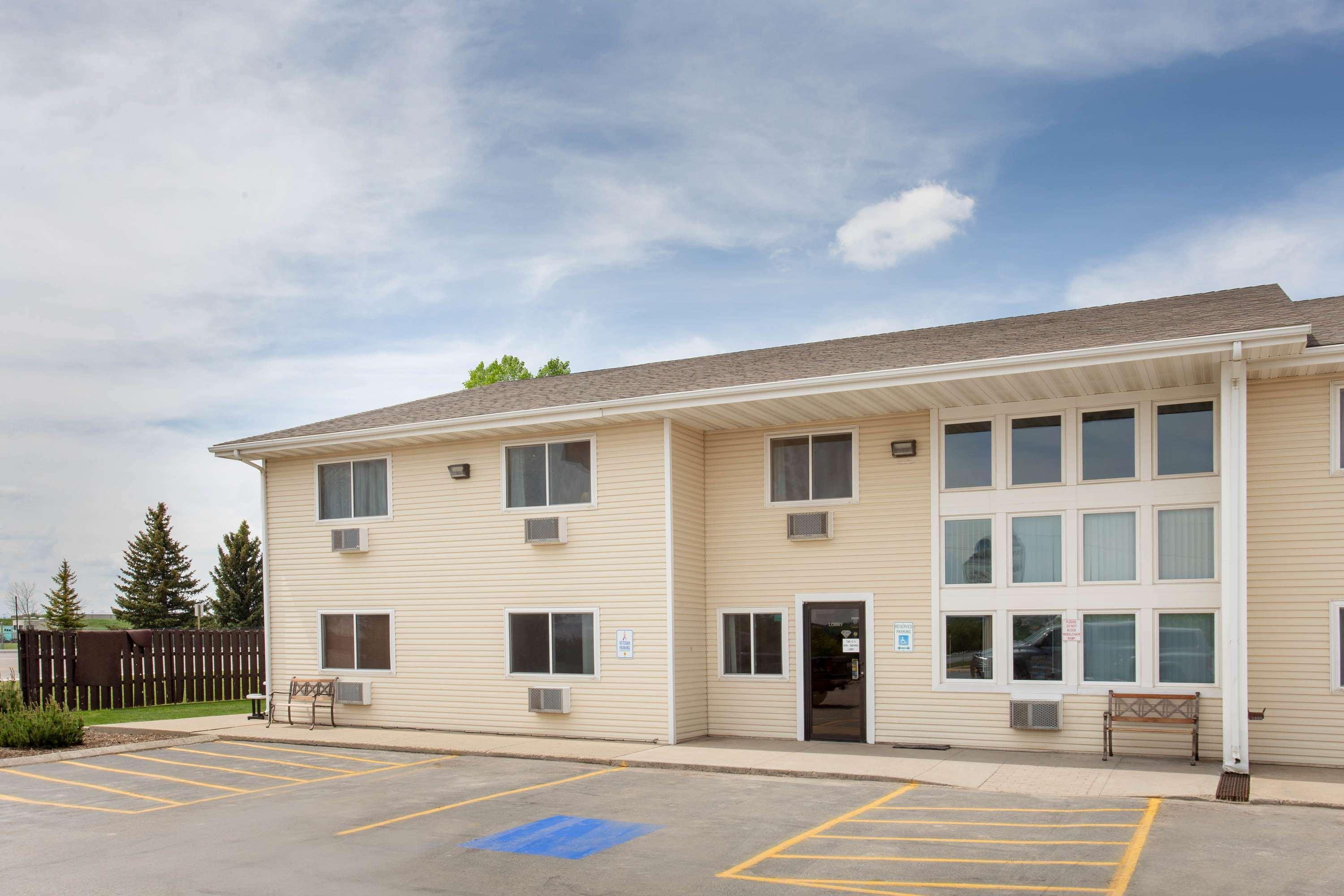 Super 8 By Wyndham Lewistown Otel Dış mekan fotoğraf